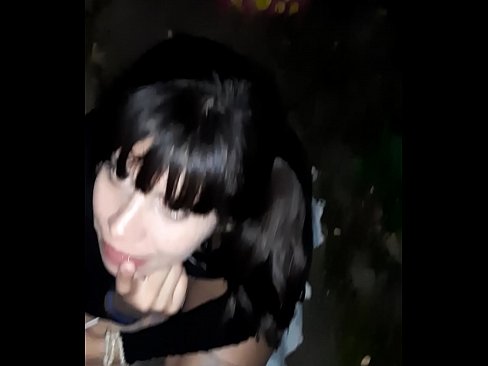 ❤️ Гудамжинд чихэр авахын тулд бэлэг эрхтэн хавдсан ❤️ Секс видео mn.com-milf-300.ru ❤
